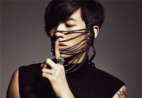 Korean singer Se7en who is set to make his comeback to the local music 