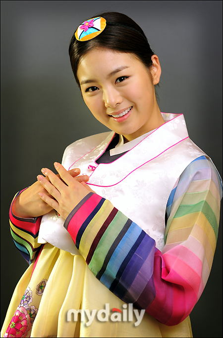 Han Ji Woo - Actress Wallpapers