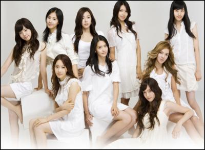 Korean K-pop group Girls'