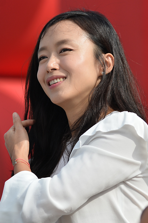 Jeon Do-yeon spoke her mind about the nickname, 'Queen of Cannes