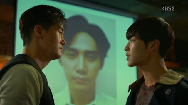 Kang-woo and Min-joon talking