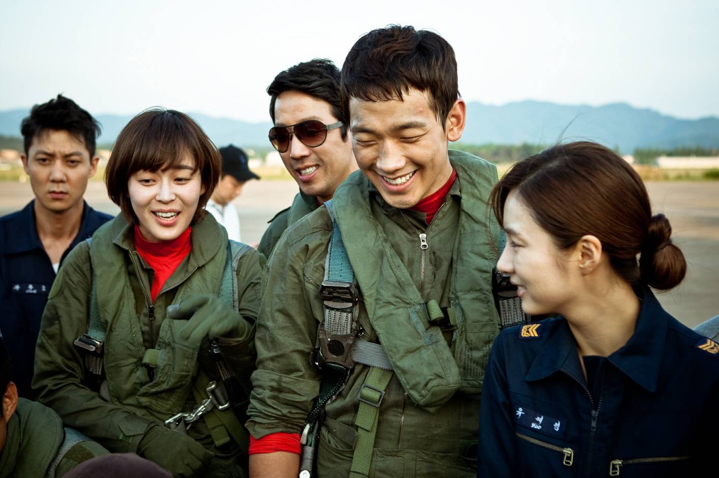 [Video] Added new images and video for the upcoming Korean movie "R2B