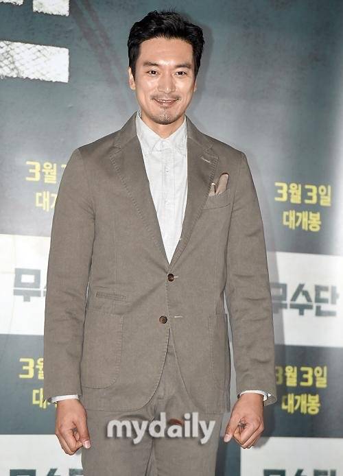 Kim Min-joon (김민준) - Picture Gallery @ HanCinema :: The Korean Movie ...