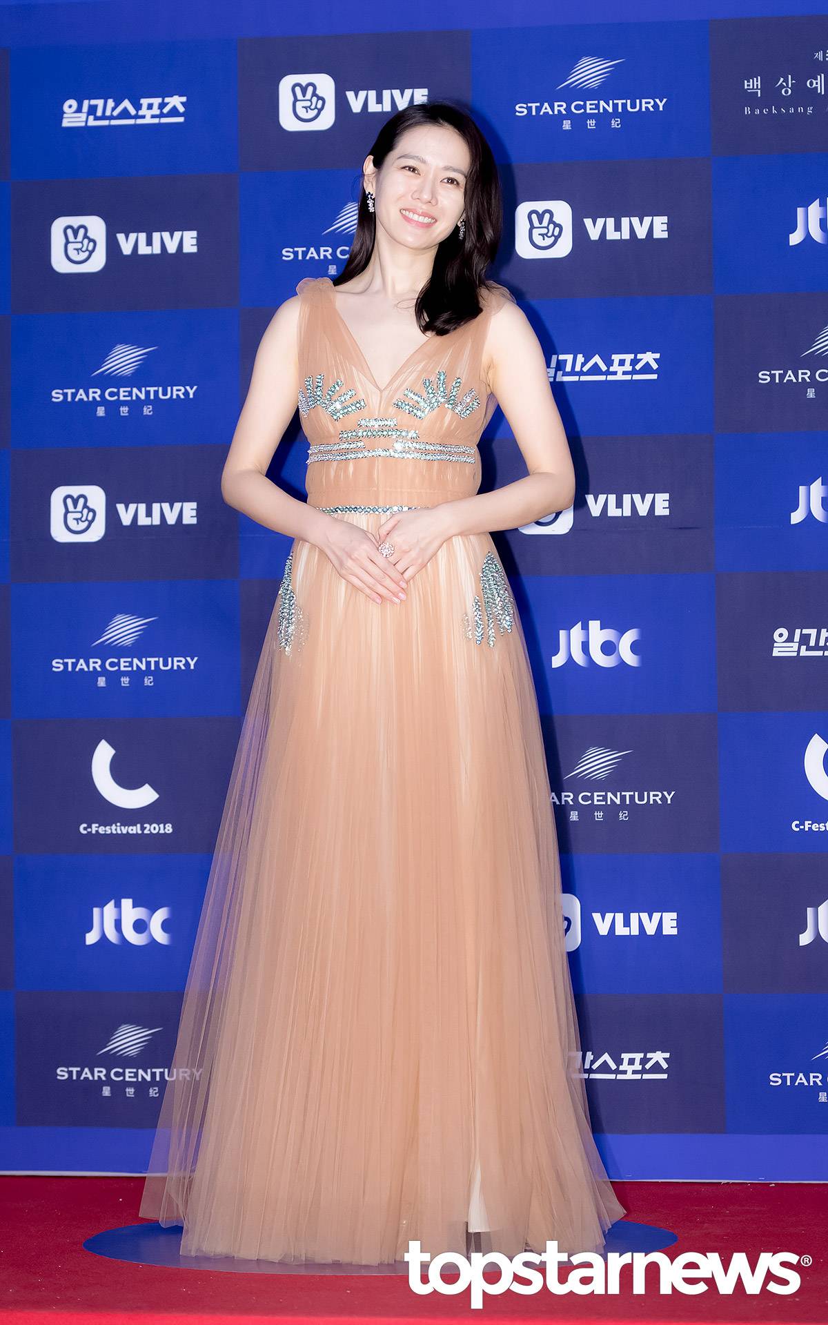 [Photos] 54th Baeksang Arts Awards 2018 Red Carpet: Actresses