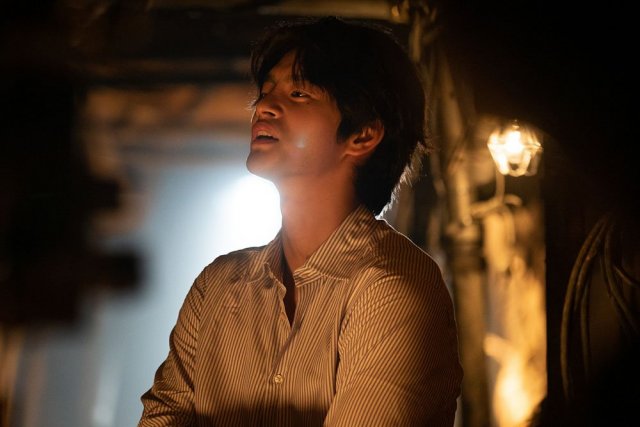 [Photos] First Stills Added for the Korean Movie 'Pipeline' @ HanCinema