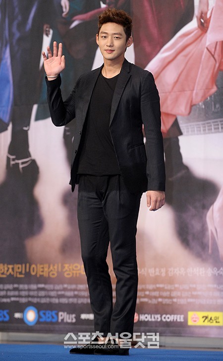 A wife 7 years older? Lee Tae-sung's shocking confession @ HanCinema
