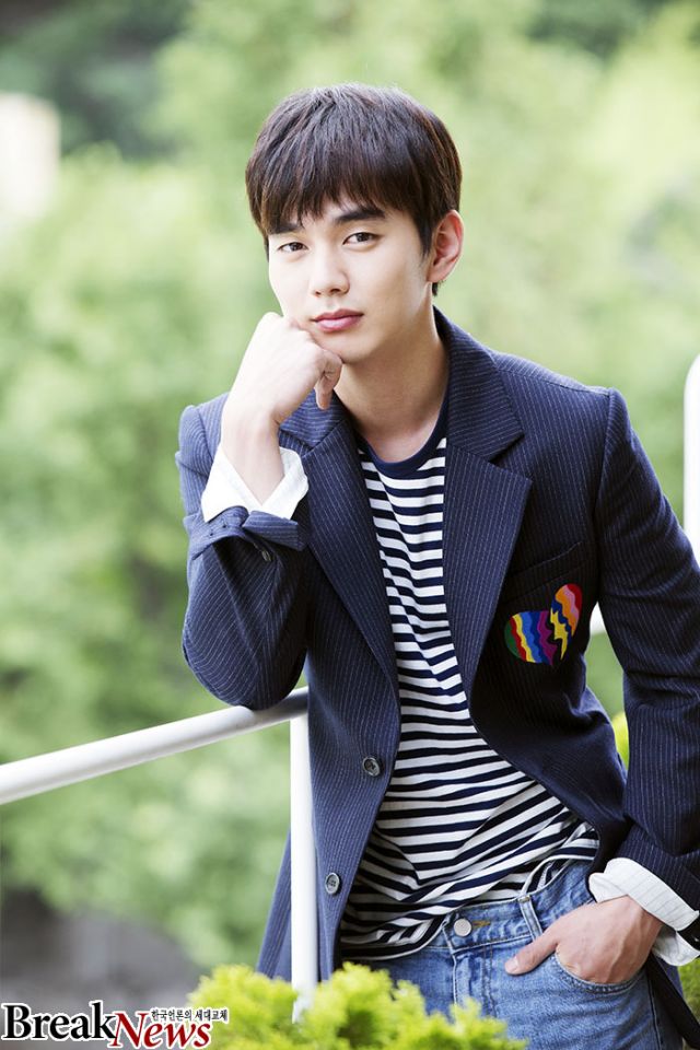 [Interview] Yoo Seung-ho goes for comedy in 